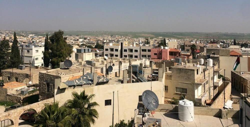 Madaba Hotel מראה חיצוני תמונה